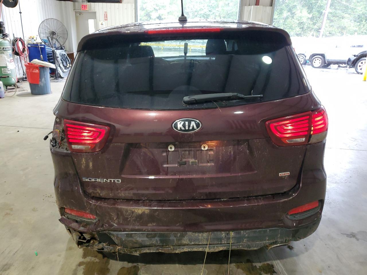 2019 Kia Sorento L VIN: 5XYPG4A32KG514052 Lot: 71103324