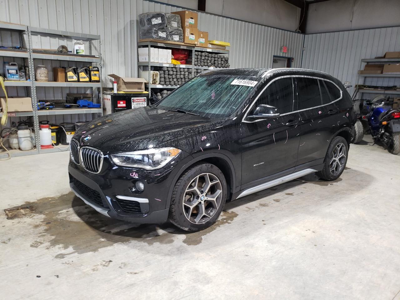 VIN WBXHT3Z36G4A51911 2016 BMW X1 no.1