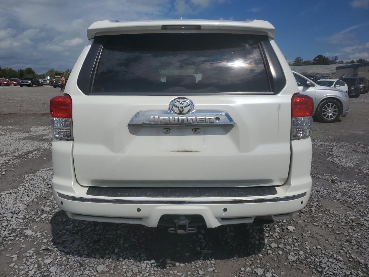 2011 Toyota 4Runner Sr5 VIN: JTEZU5JR7B5032726 Lot: 73027294