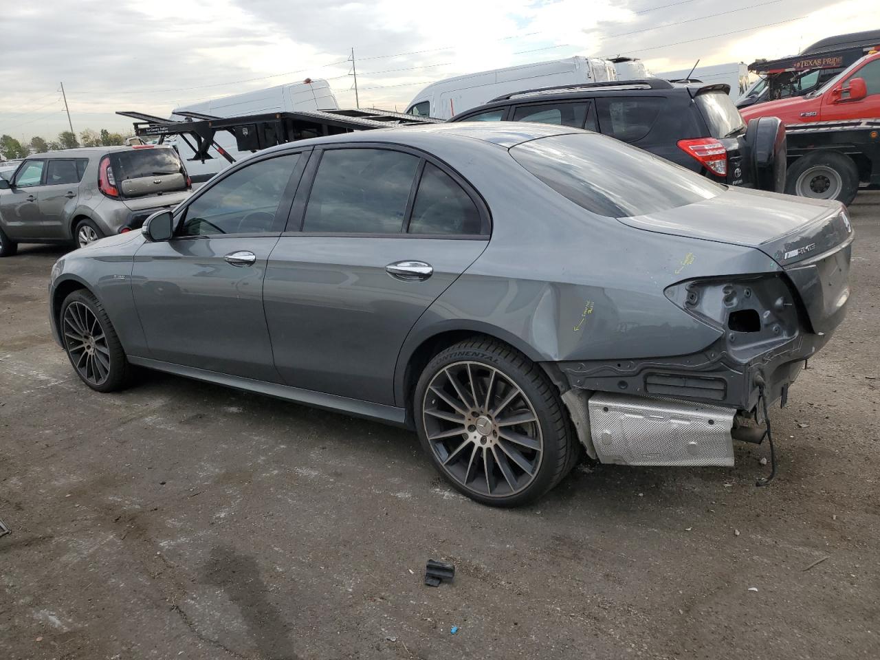 WDDZF6EB5JA399122 2018 MERCEDES-BENZ E CLASS - Image 2