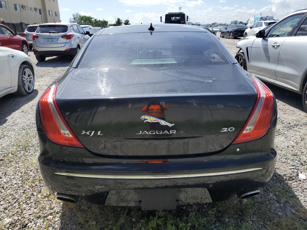 SAJWA2GZ4E8V62923 2014 Jaguar Xjl Portfolio