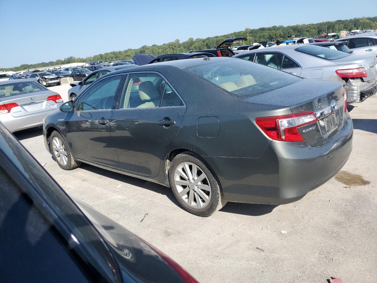 VIN 4T1BD1FK4DU076620 2013 TOYOTA CAMRY no.2