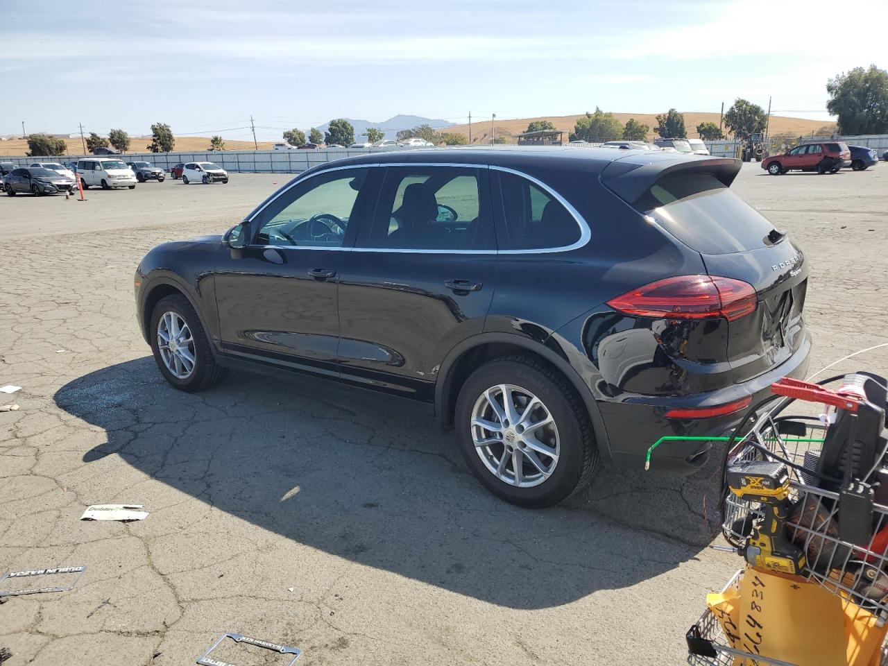 WP1AA2A2XJKA00878 2018 Porsche Cayenne