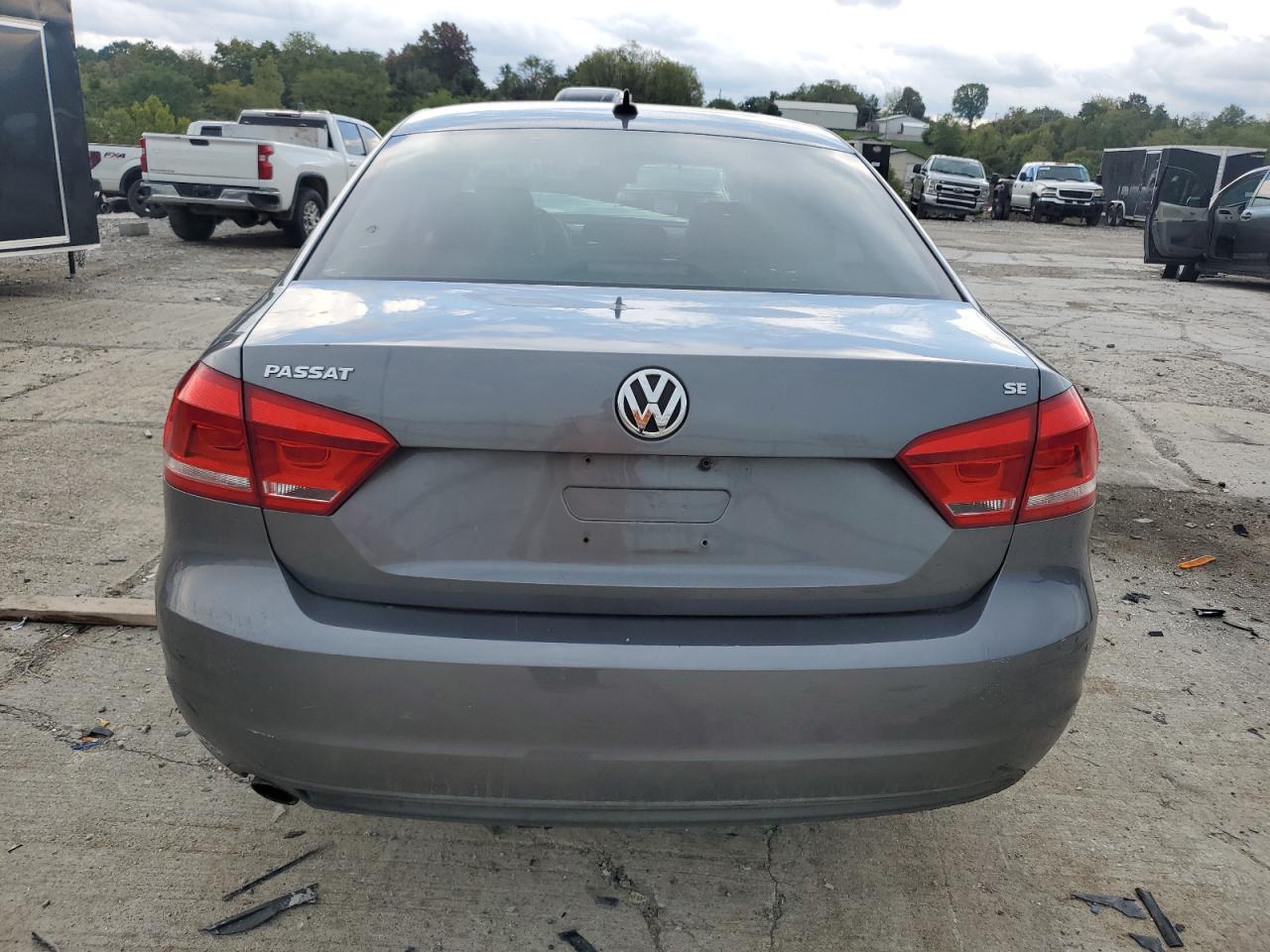 2013 Volkswagen Passat Se VIN: 1VWBP7A33DC136596 Lot: 72502874