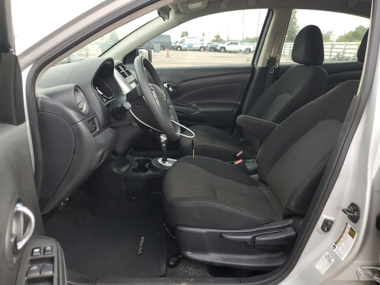 3N1CN7AP9KL825143 2019 Nissan Versa S