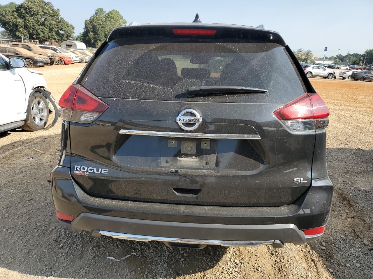 2018 Nissan Rogue S VIN: JN8AT2MT5JW456011 Lot: 70771044