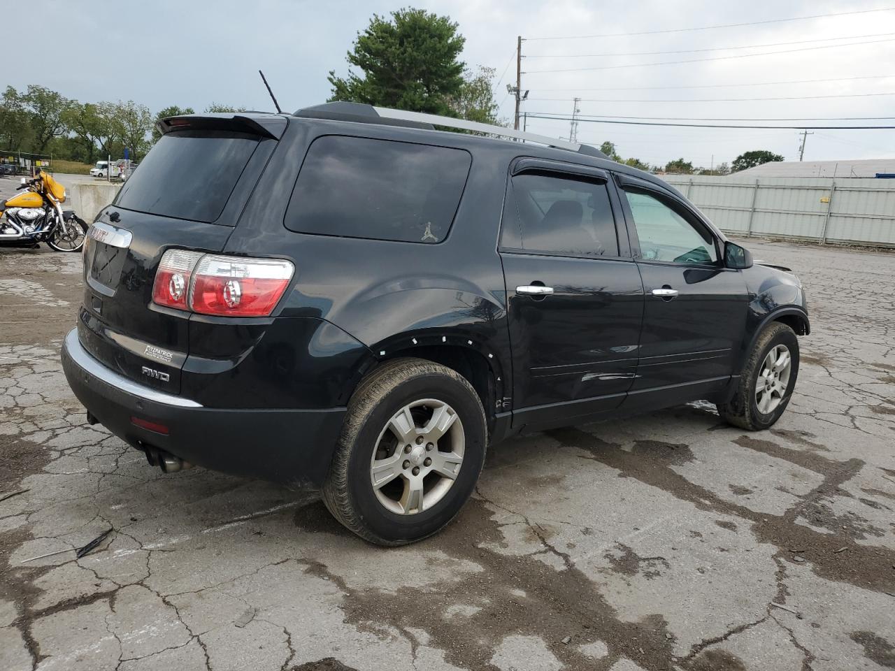 2012 GMC Acadia - Image 3