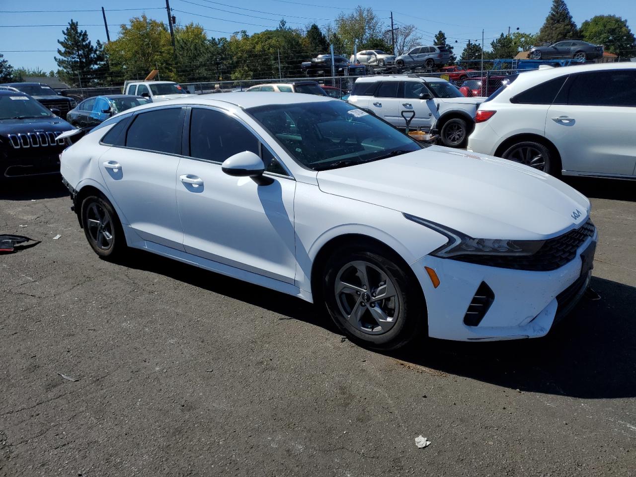 2023 Kia K5 - Image 4