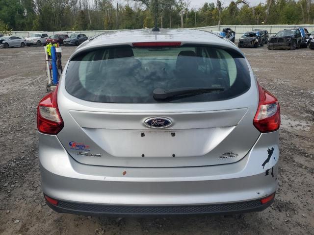  FORD FOCUS 2012 Сріблястий