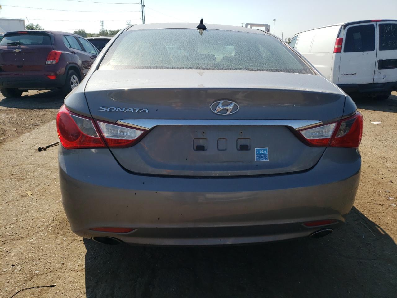 5NPEC4AC3BH067498 2011 Hyundai Sonata Se