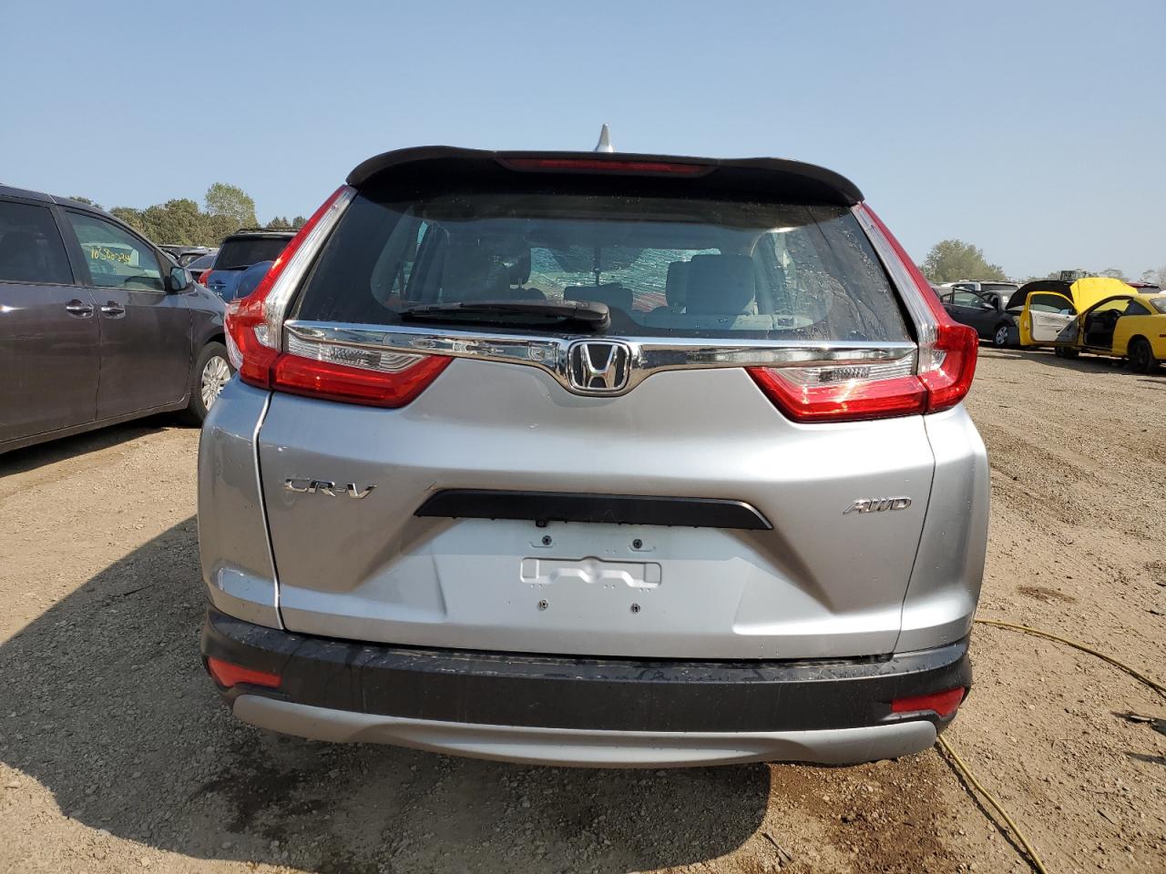 2HKRW6H32JH206576 2018 Honda Cr-V Lx