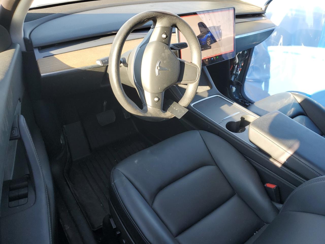 7SAYGDEE9NA007483 2022 Tesla Model Y