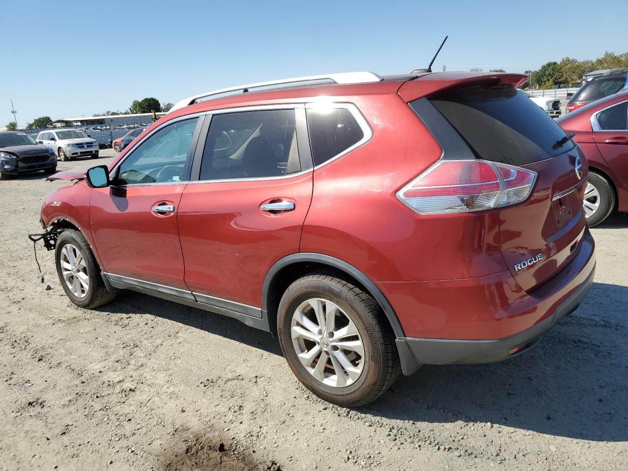 5N1AT2ML2FC814097 2015 NISSAN ROGUE - Image 2