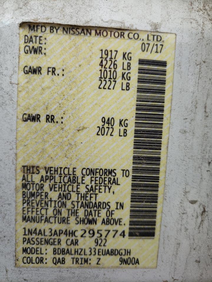 2017 Nissan Altima - Image 14