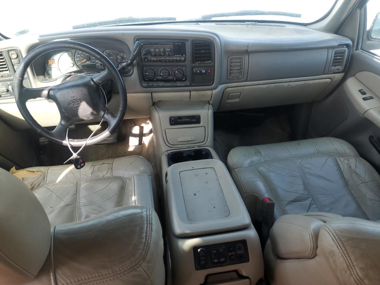 2002 Chevrolet Suburban K1500 VIN: 3GNFK16Z12G270537 Lot: 69942434