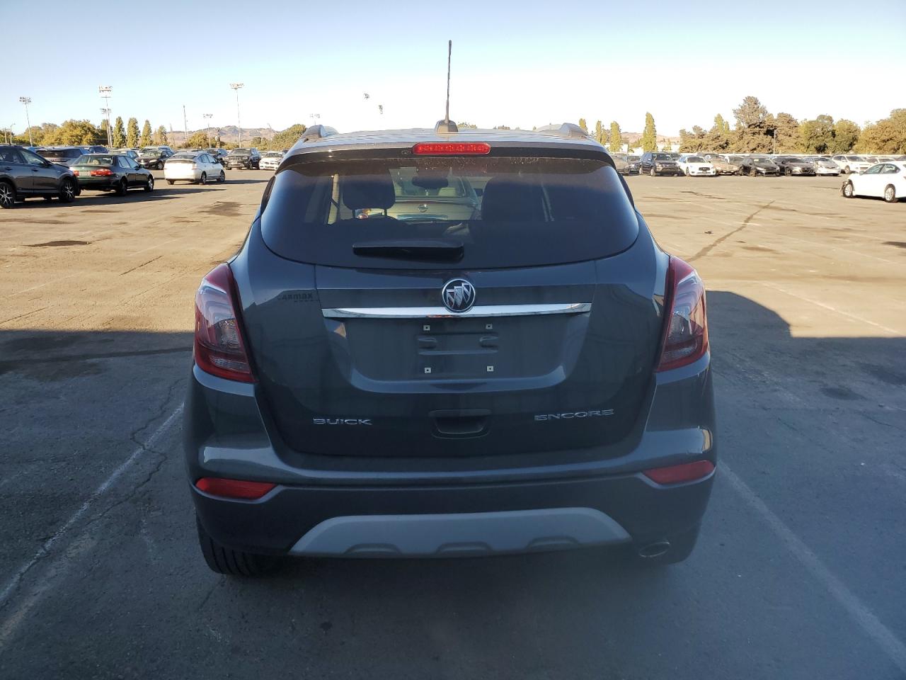 2018 Buick Encore Preferred VIN: KL4CJASBXJB702907 Lot: 70843044