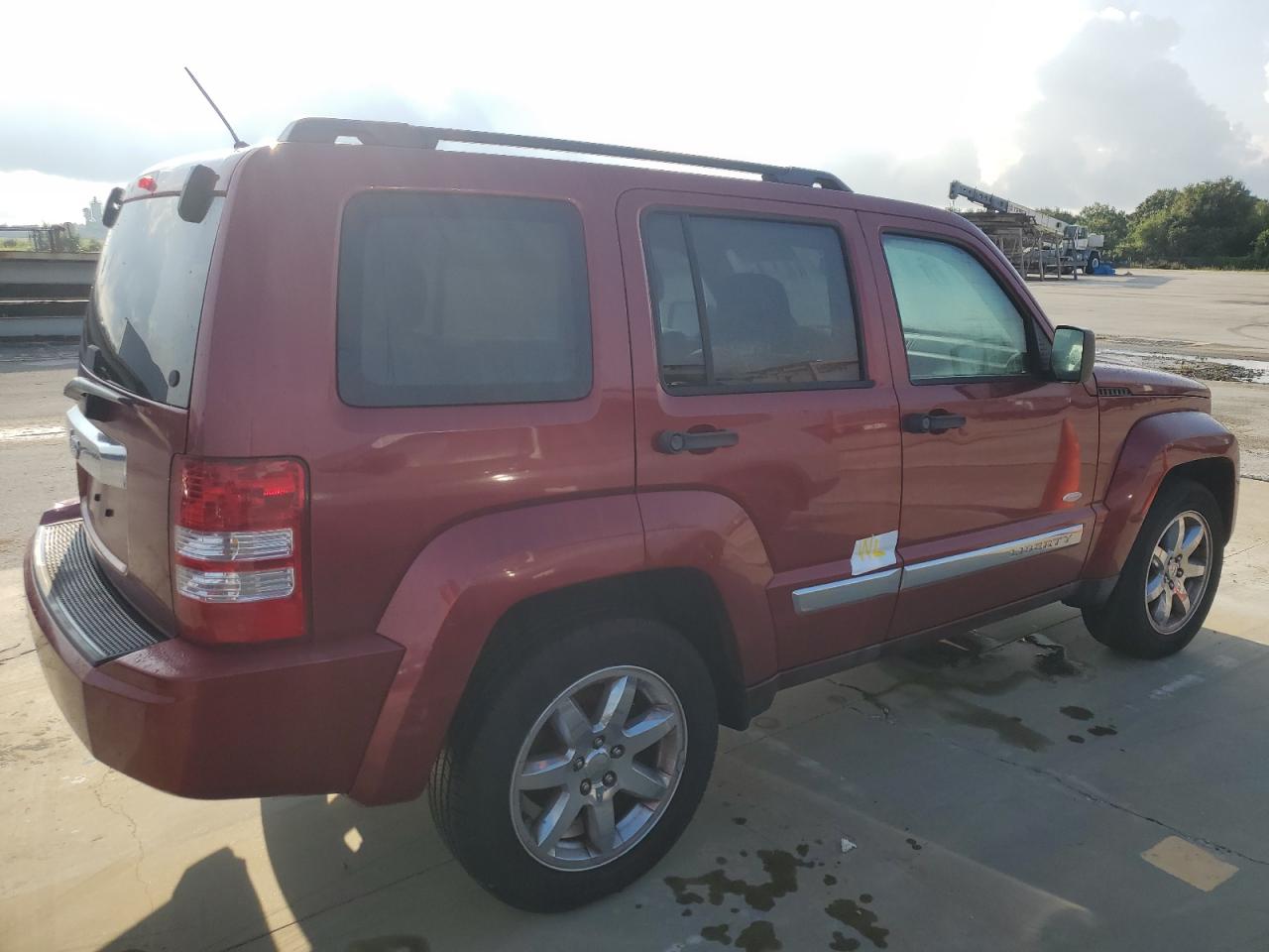 2012 Jeep Liberty (North America) - Image 3