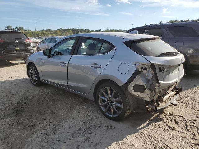  MAZDA 3 2018 Серый