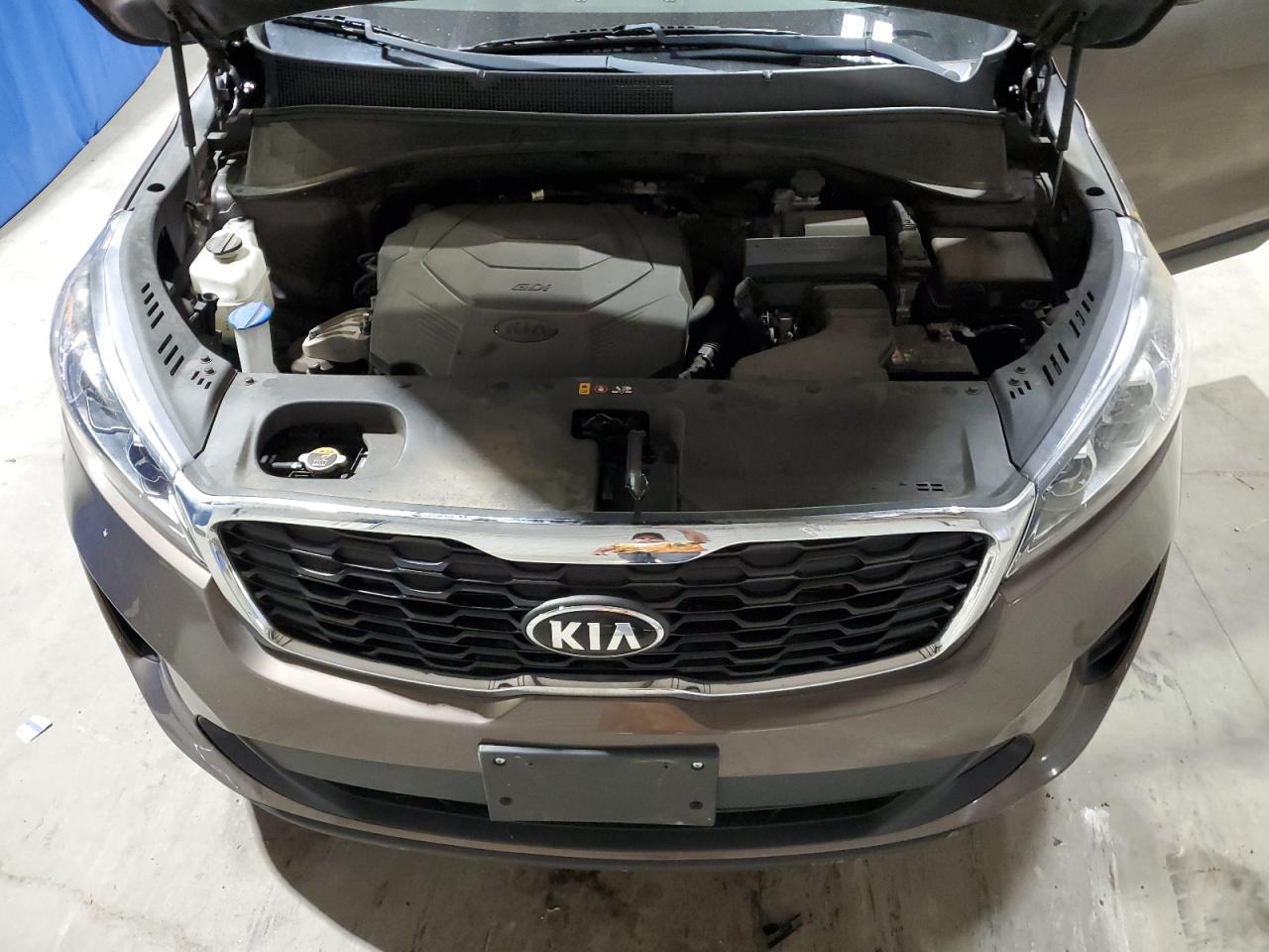 5XYPGDA57KG461298 2019 Kia Sorento Lx