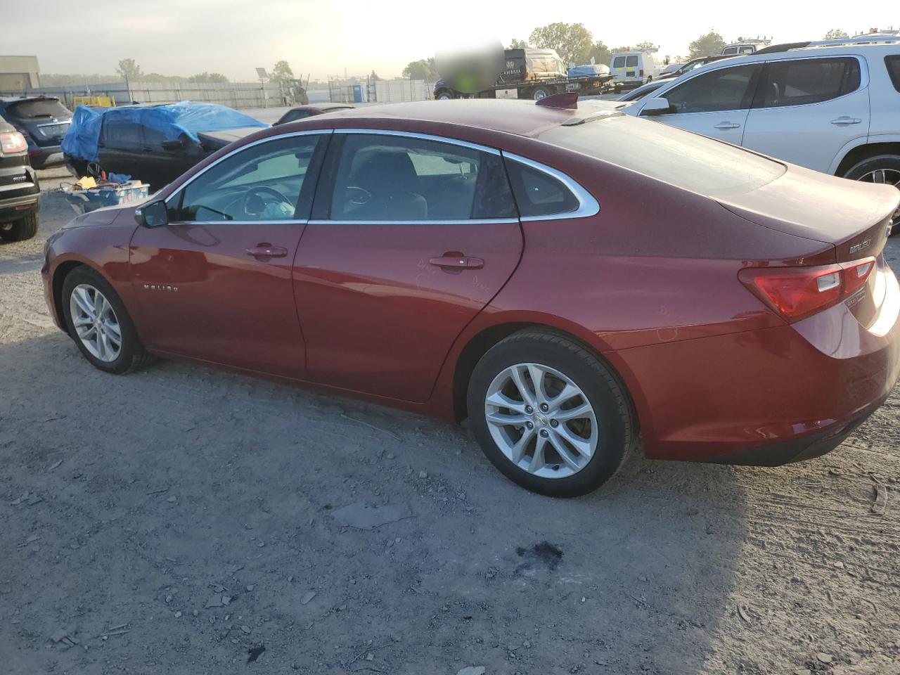 2018 Chevrolet Malibu - Image 2