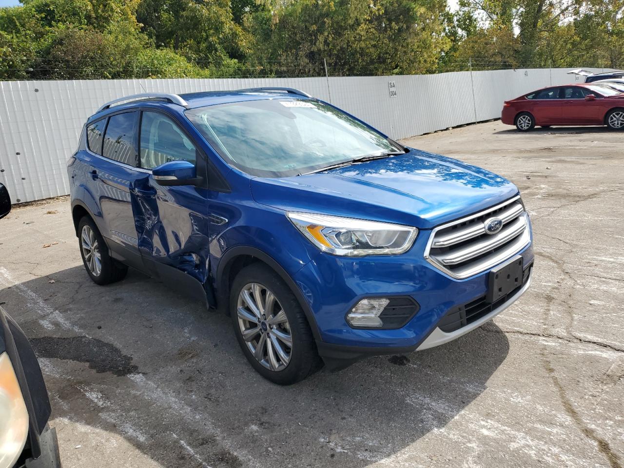 1FMCU9J94HUA81314 2017 Ford Escape Titanium