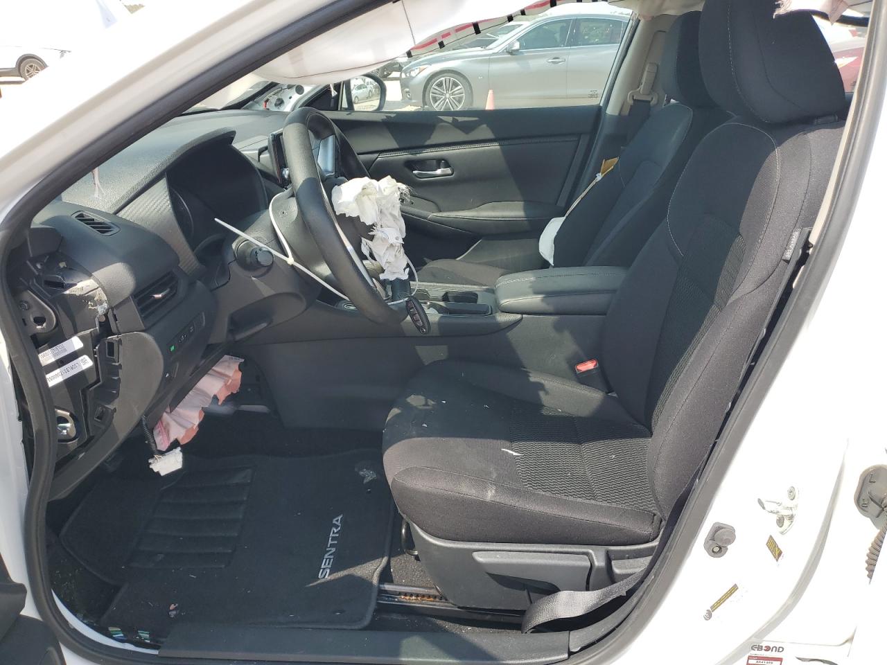 2022 Nissan Sentra - Image 7