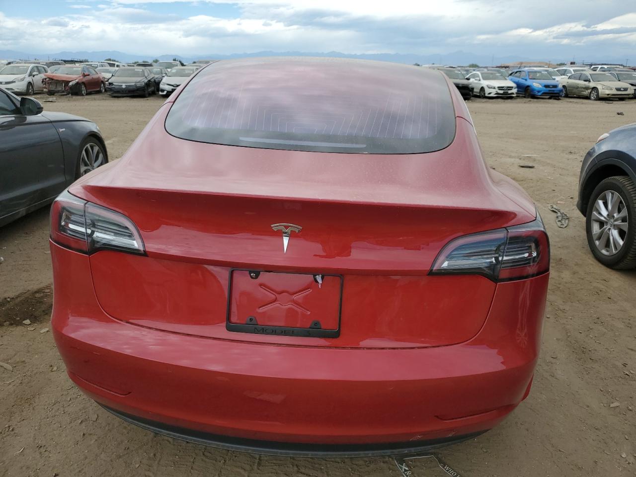 2018 Tesla Model 3 VIN: 5YJ3E1EA1HF002262 Lot: 71317644