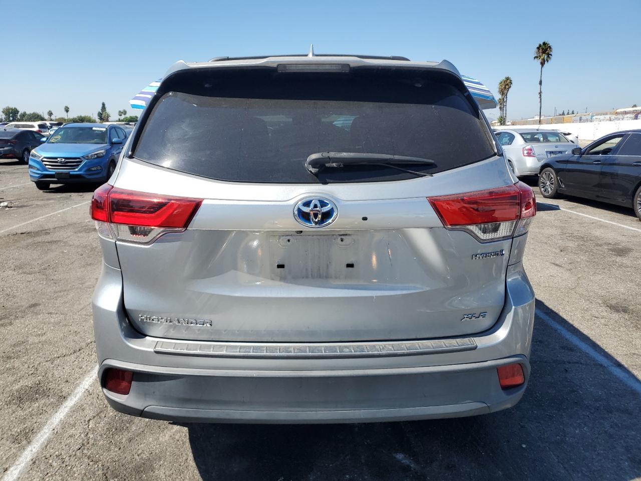 5TDJGRFH0HS034031 2017 Toyota Highlander Hybrid