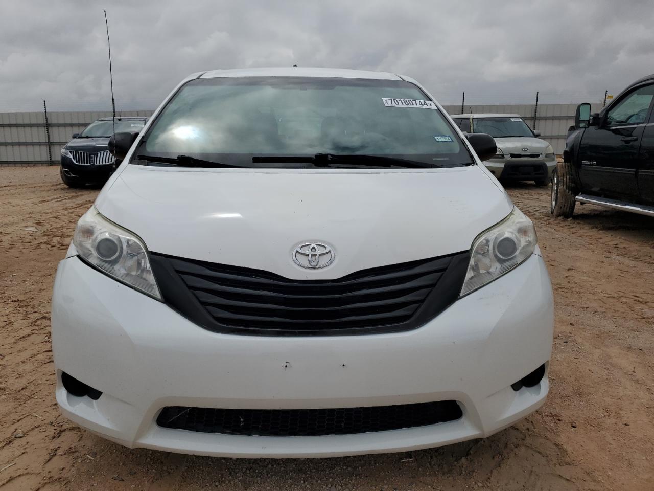 VIN 5TDZK3DC8ES525447 2014 TOYOTA All Models no.5