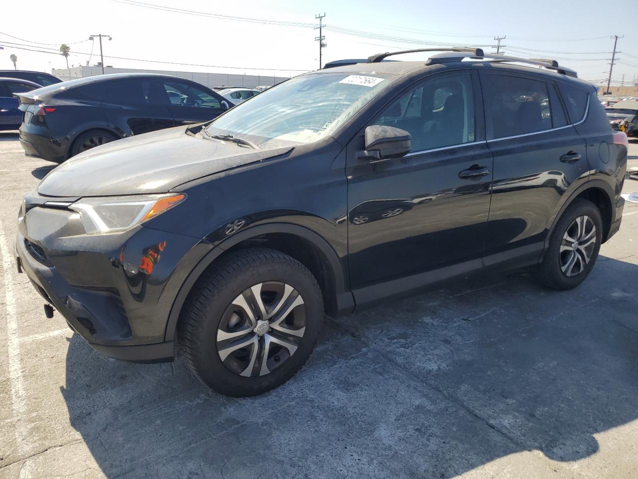 2T3ZFREV1JW471294 2018 TOYOTA RAV 4 - Image 1