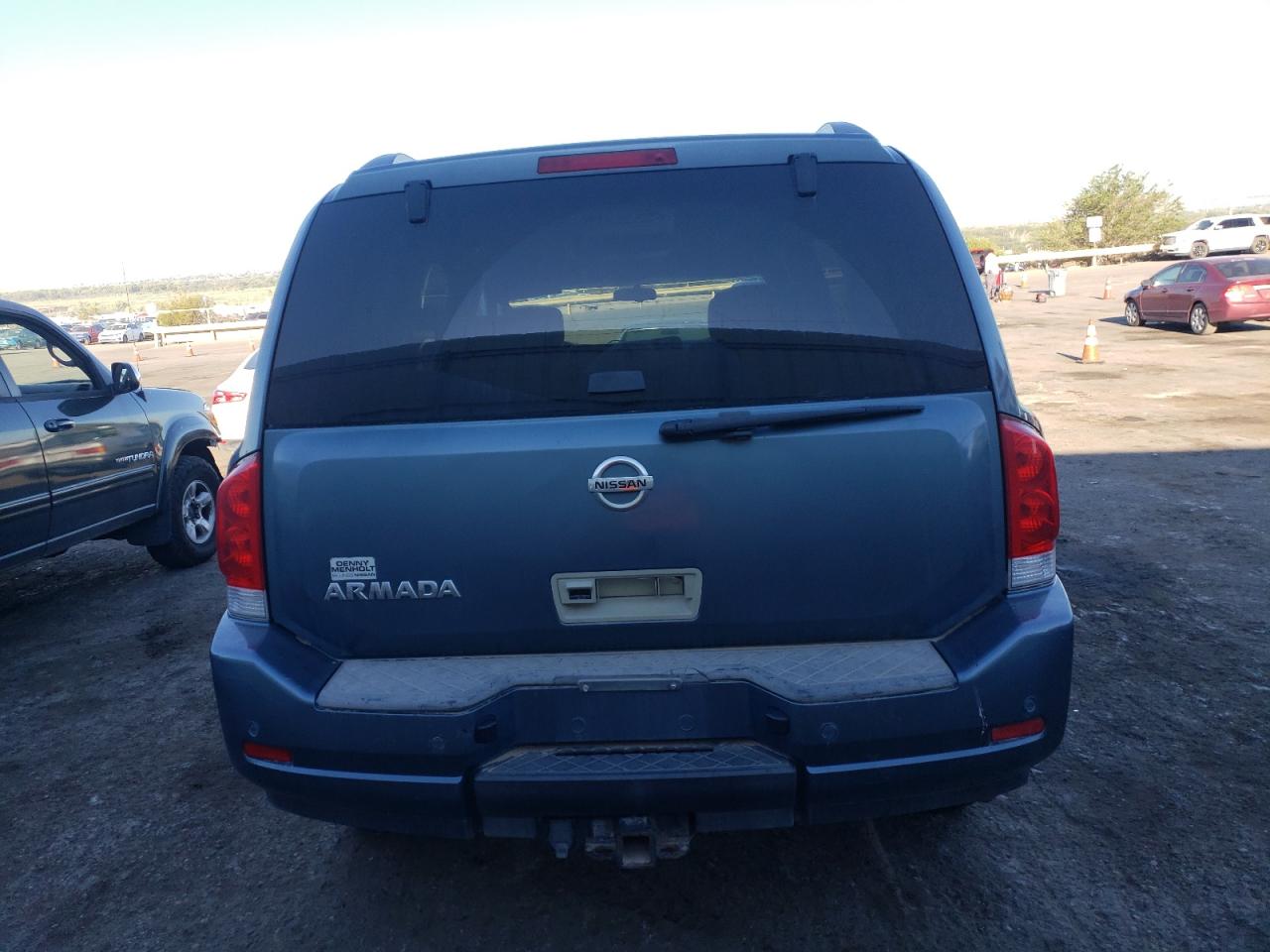 5N1AA0NC7BN613321 2011 Nissan Armada Sv