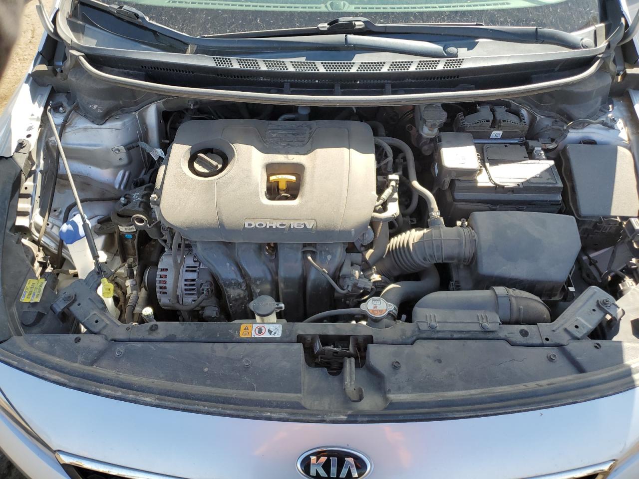 3KPFK4A73HE067704 2017 Kia Forte Lx