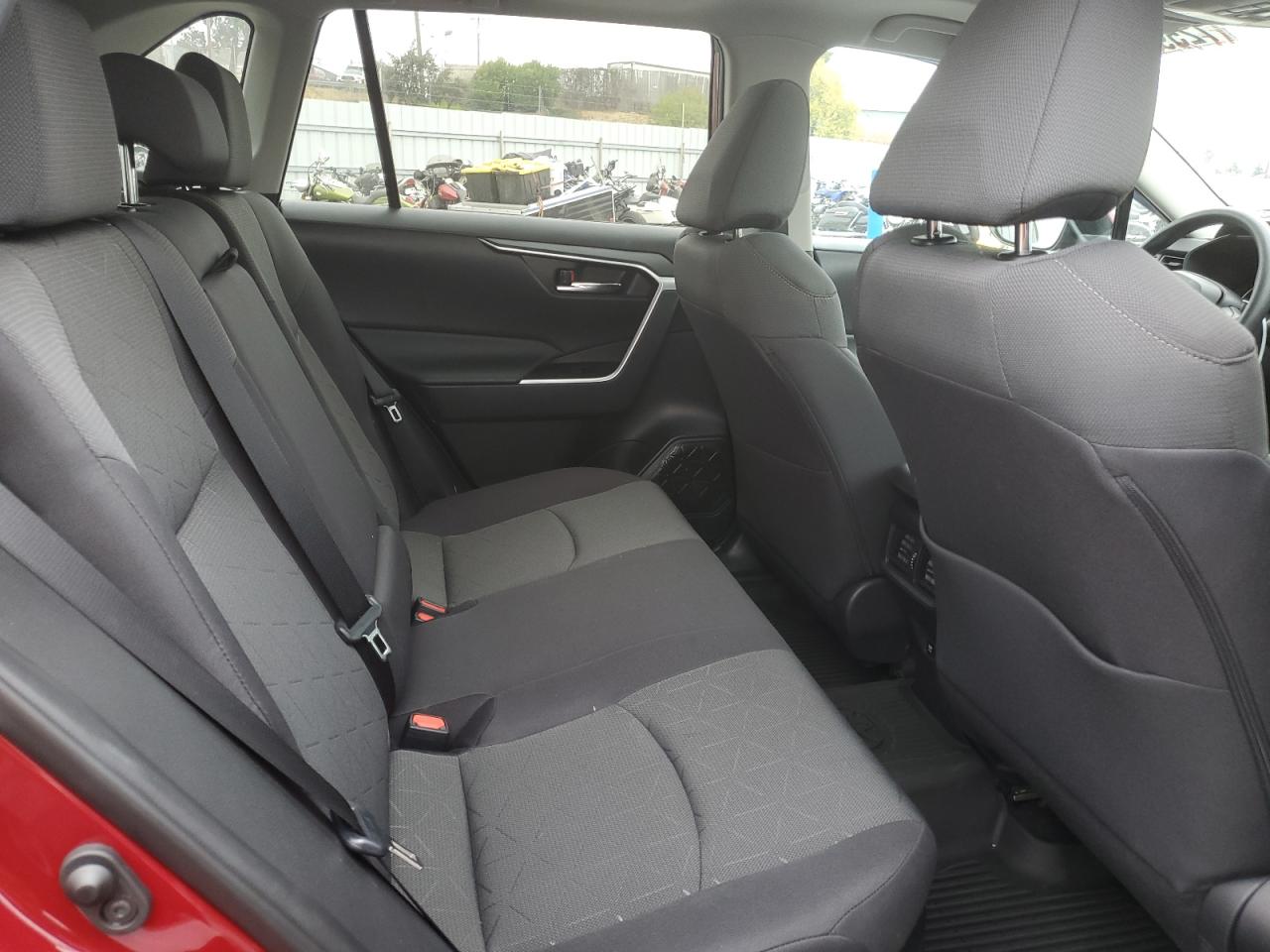 2021 Toyota Rav4 Xle VIN: 4T3RWRFV2MU020300 Lot: 72594314