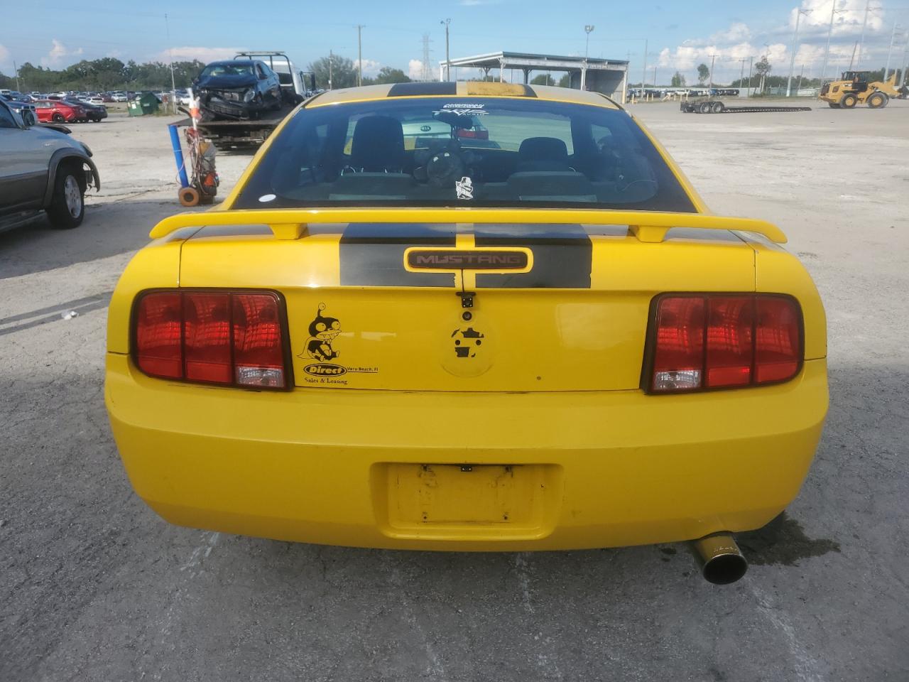 2006 Ford Mustang VIN: 1ZVFT80N365127572 Lot: 73570344