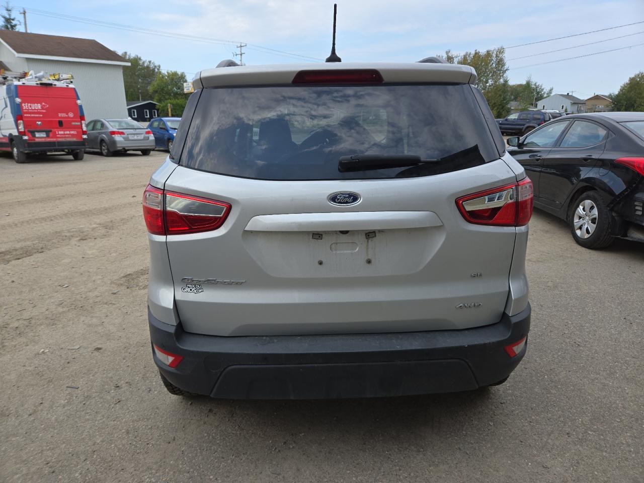 MAJ6P1UL1JC235223 2018 Ford Ecosport Se