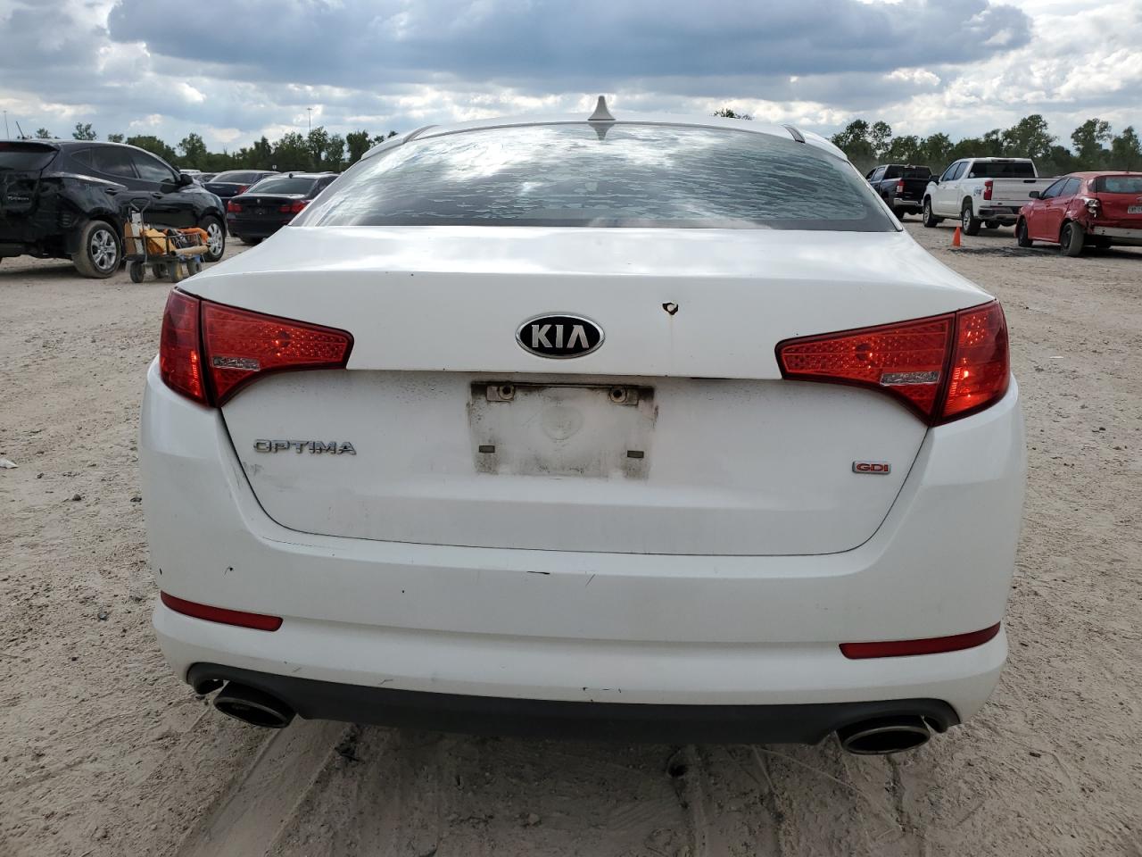 5XXGM4A75DG098520 2013 Kia Optima Lx