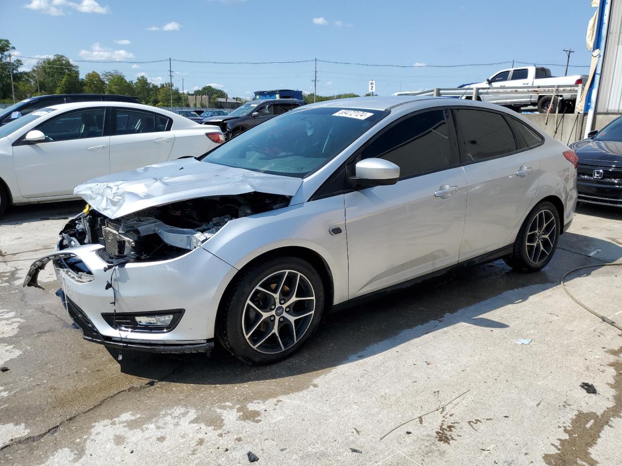 1FADP3FE9JL301177 2018 FORD FOCUS - Image 1