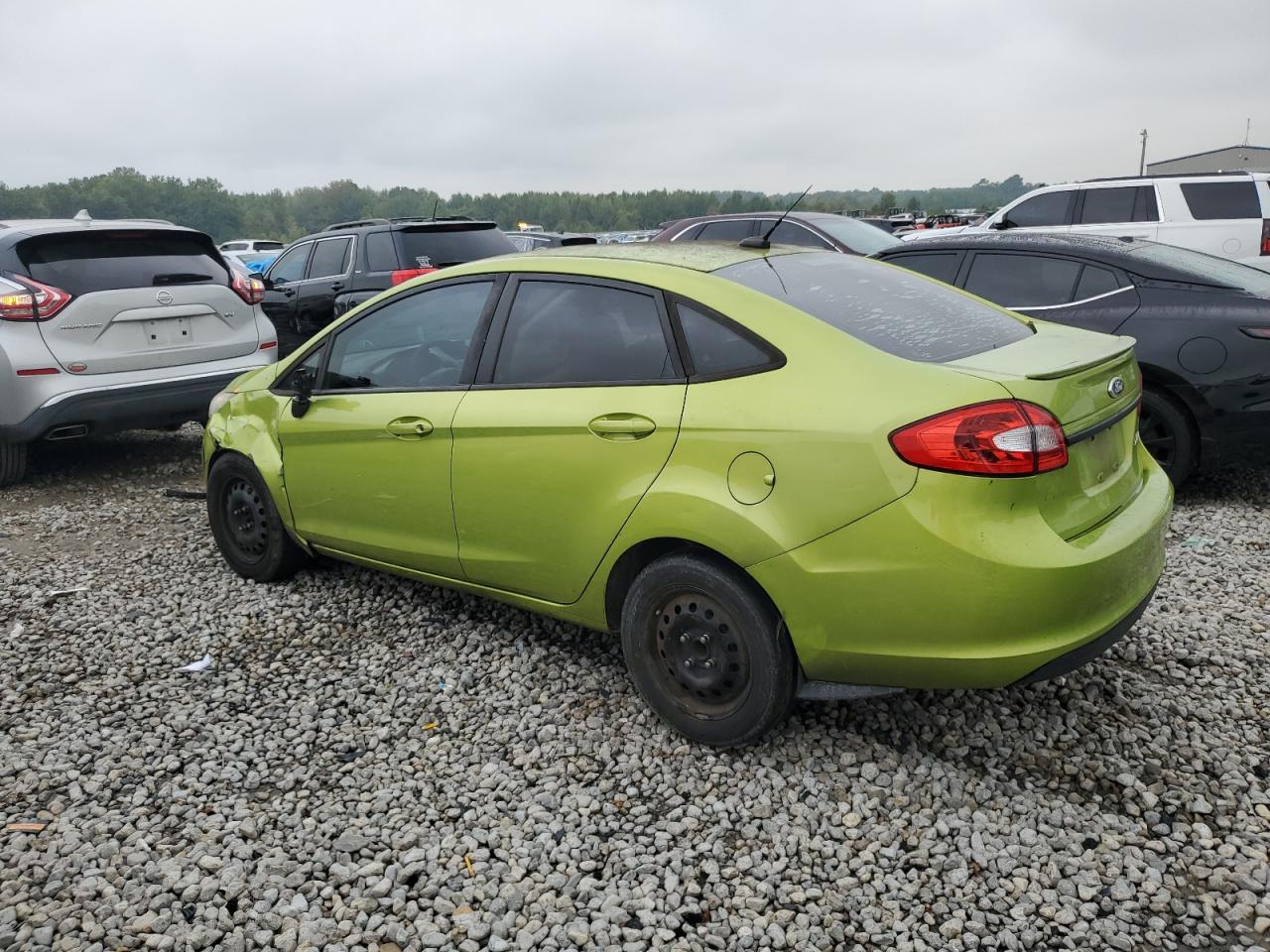 2012 Ford Fiesta - Image 2