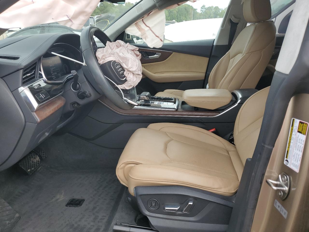 WA1CVAF19KD031208 2019 Audi Q8 Prestige