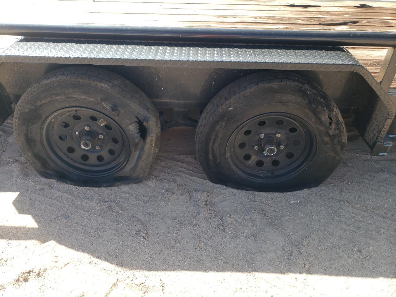 2023 Trail King Trailer VIN: 7RRBU2024PW002537 Lot: 67571784