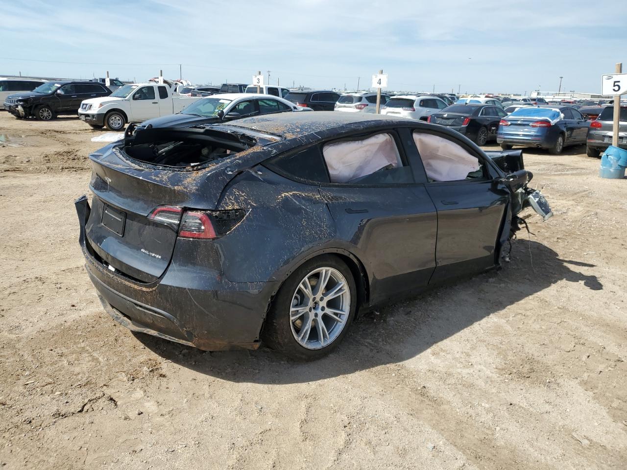 VIN 7SAYGDEE4RA283429 2024 TESLA MODEL Y no.3