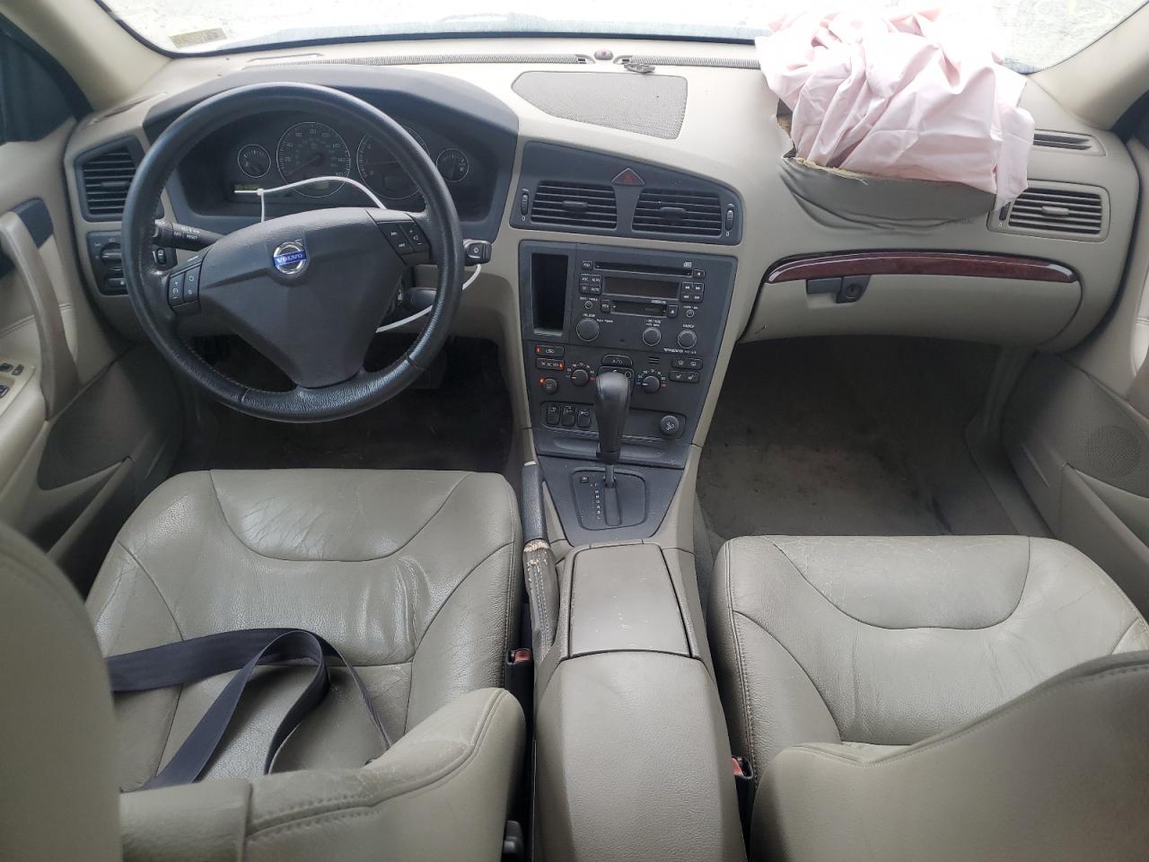 2004 Volvo S60 2.5T VIN: YV1RS59V042388817 Lot: 70851984