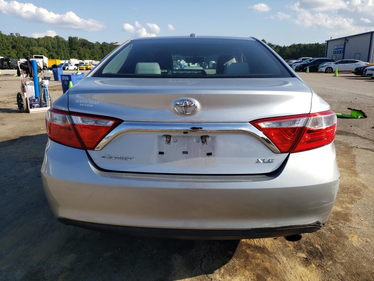 4T1BF1FK5FU982420 2015 Toyota Camry Le