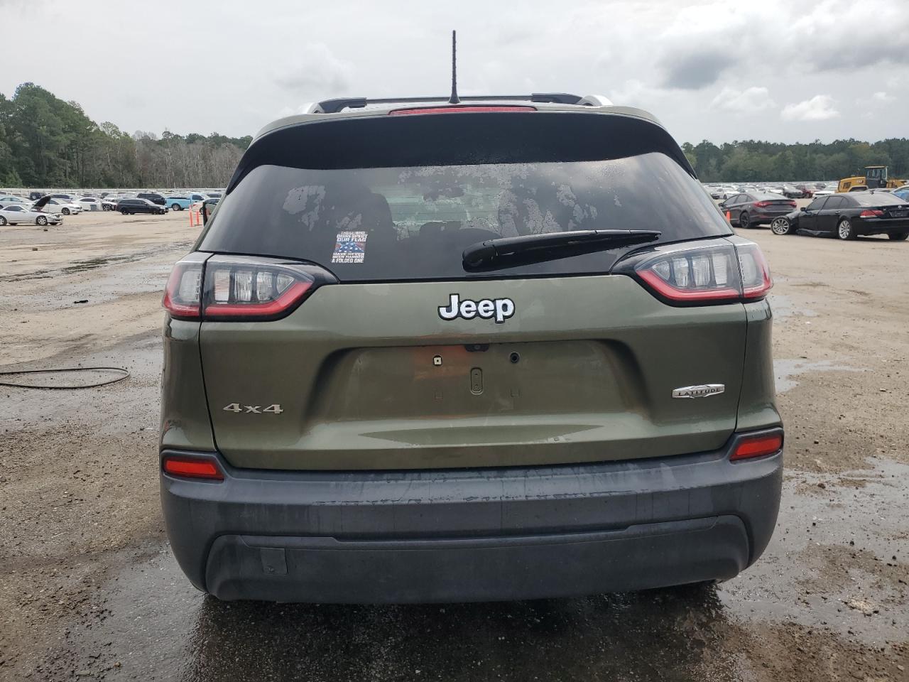 2019 Jeep Cherokee Latitude VIN: 1C4PJMCB8KD138848 Lot: 70565554