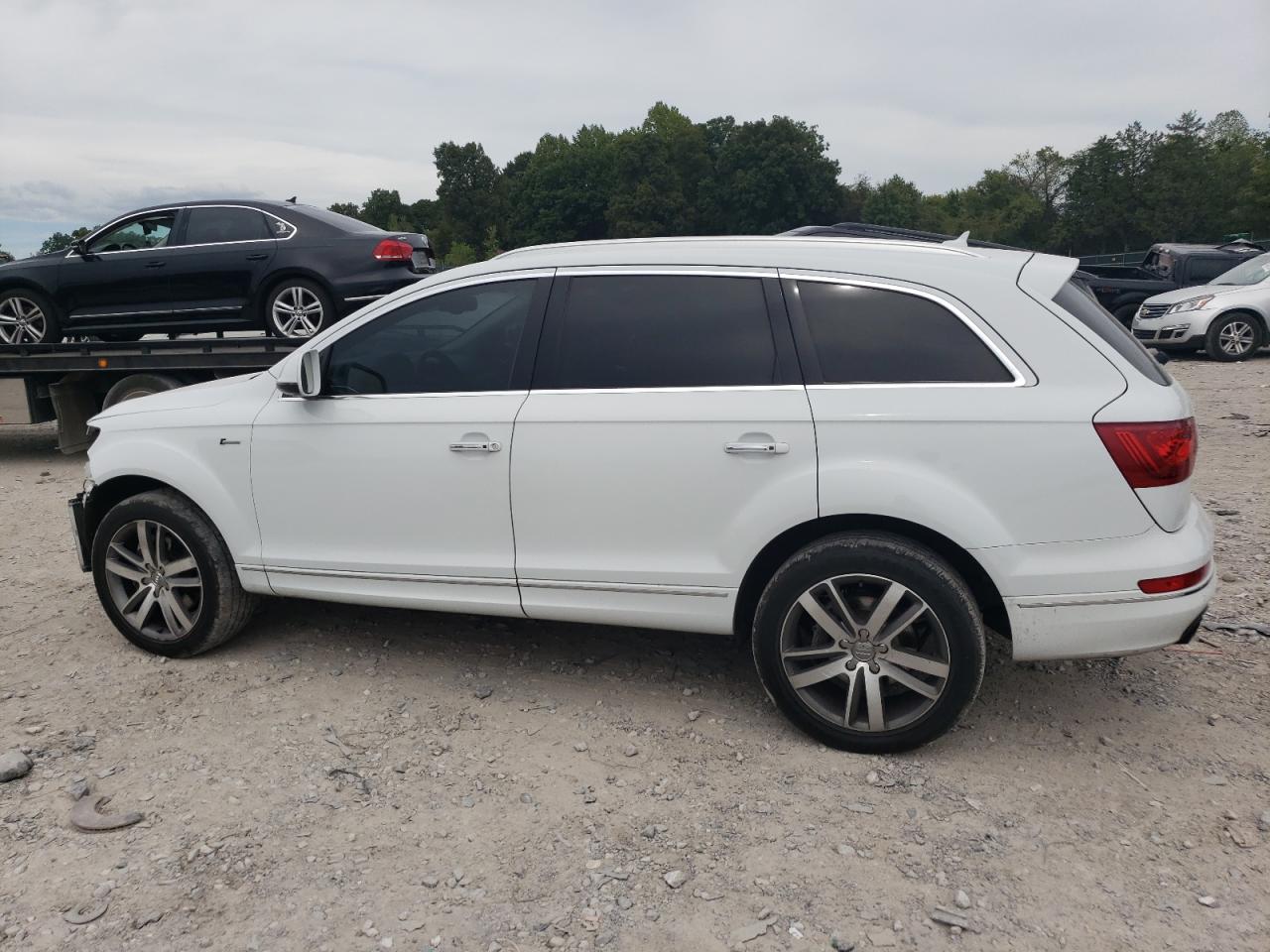 WA1LGAFE5FD011069 2015 AUDI Q7 - Image 2