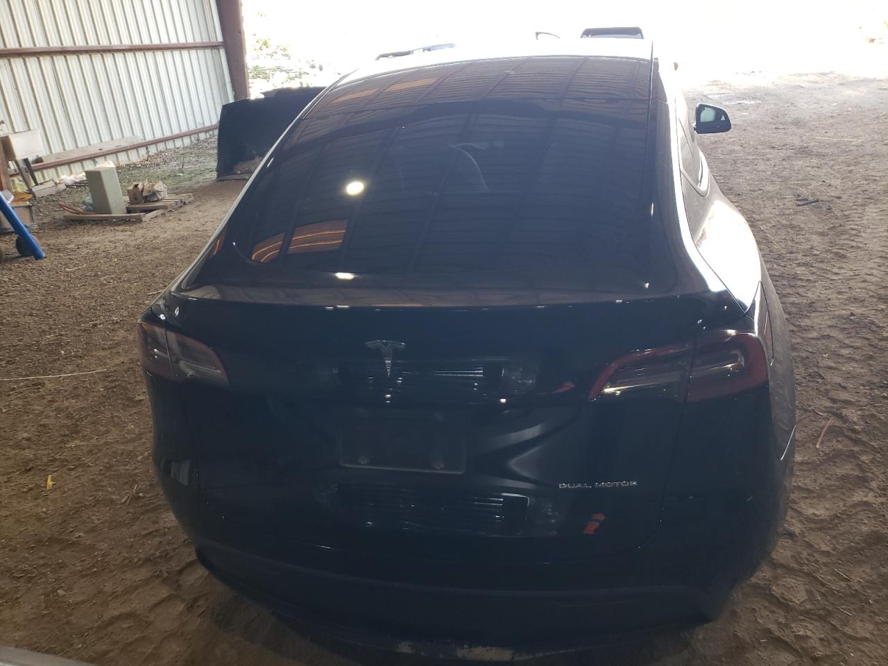 2023 Tesla Model Y VIN: 7SAYGDEE5PA207313 Lot: 71369464