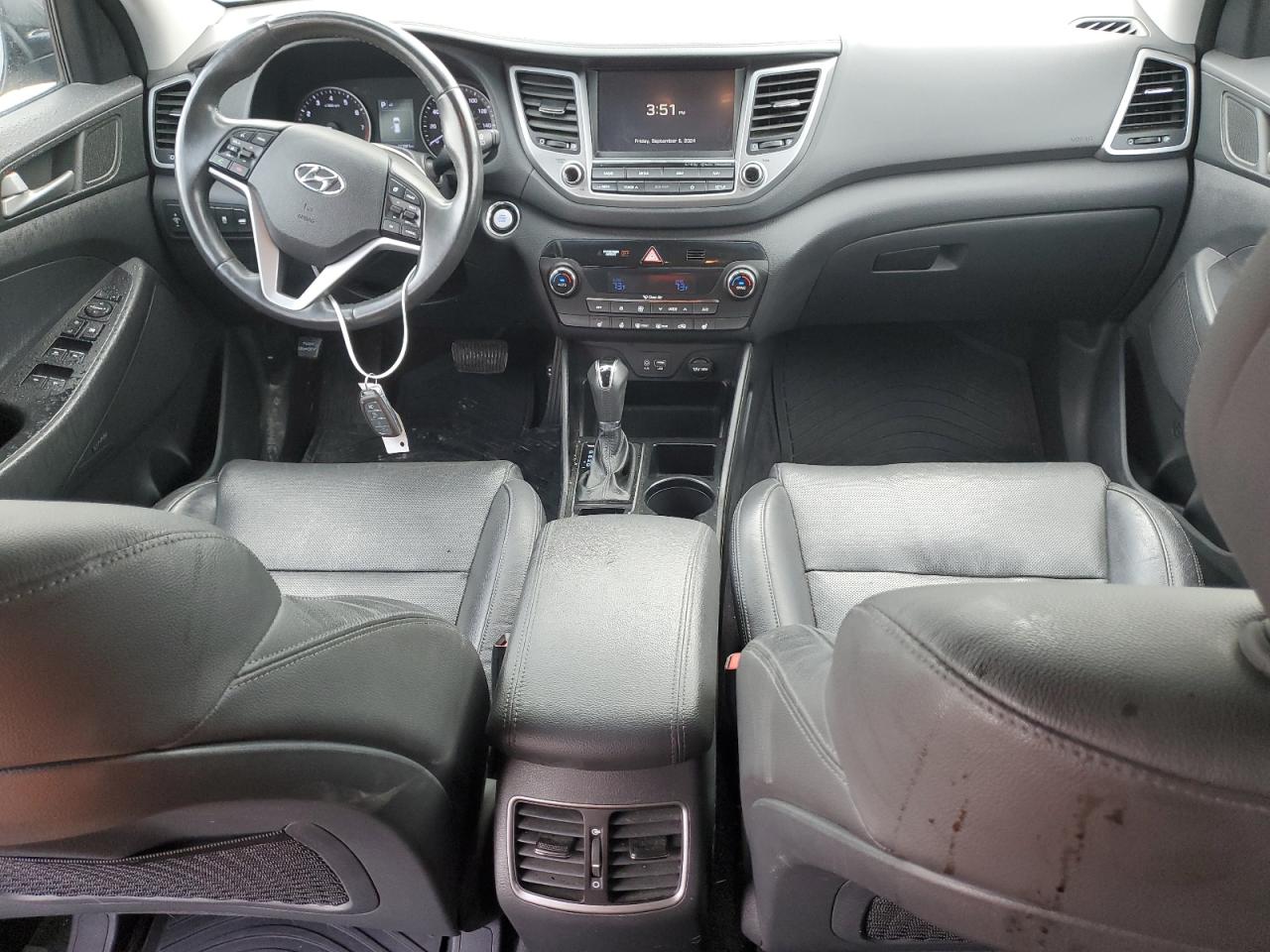 2018 Hyundai Tucson Value VIN: KM8J33A26JU795820 Lot: 70338644