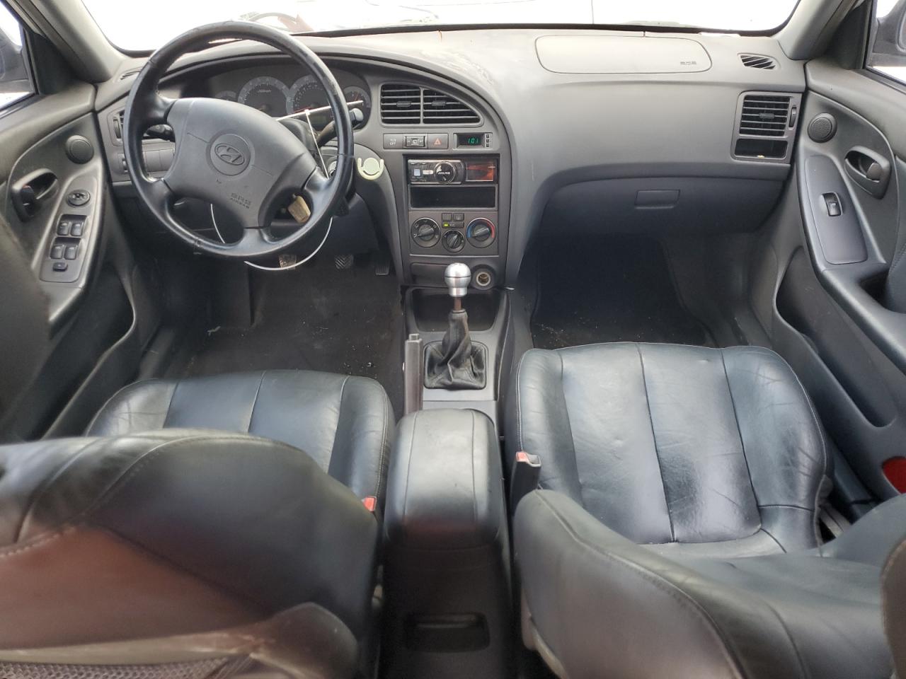 2002 Hyundai Elantra Gls VIN: KMHDN55D82U042967 Lot: 69975044