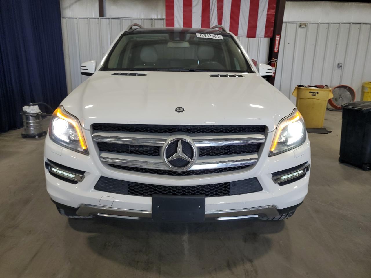 VIN 4JGDF6EE2GA677199 2016 MERCEDES-BENZ GL-CLASS no.5