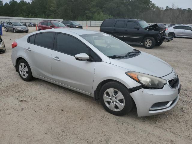 Sedans KIA FORTE 2016 Srebrny